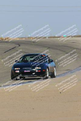 media/Oct-29-2022-CalClub SCCA (Sat) [[e05833b2e9]]/Race Group 3/Qualifying (Outside Grapevine)/